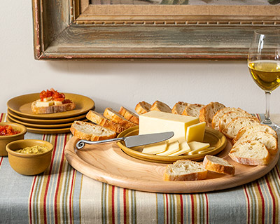 Vermont Cheese Board and Plate Set serving